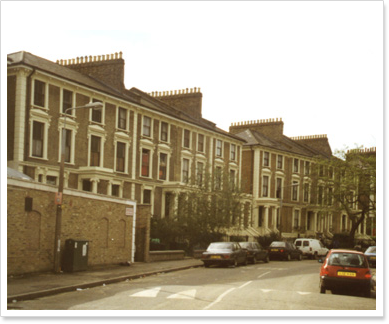 Image of units all located between no. 1 to 15 Clissold Road in 8 adjacent 4 story houses
